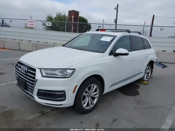 WA1AHAF71KD019234 2019 AUDI Q7 - Image 2