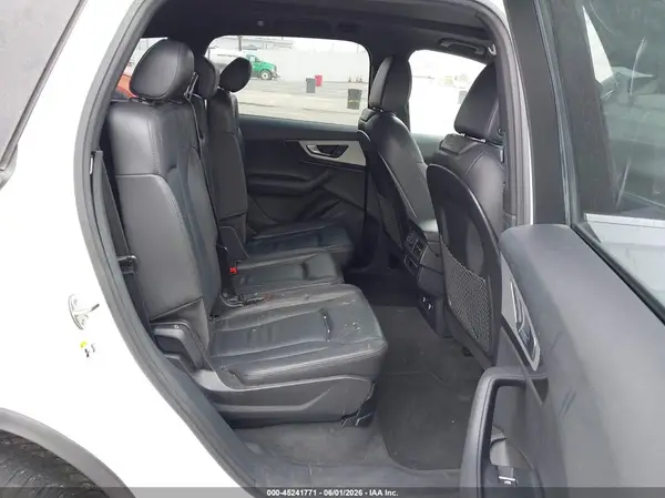 WA1AHAF71KD019234 2019 AUDI Q7 - Image 8