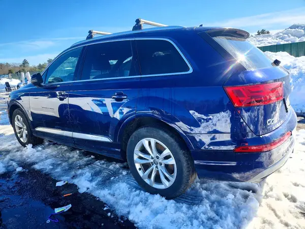 WA1AHAF71KD035367 2019 AUDI Q7 - Image 2