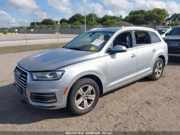 WA1AHAF72HD036245 2017 AUDI Q7 - Image 2