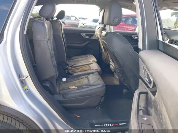 WA1AHAF72HD036245 2017 AUDI Q7 - Image 8
