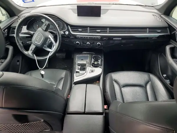 WA1AHAF72HD037976 2017 AUDI Q7 - Image 8