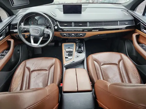 WA1AHAF72HD044586 2017 AUDI Q7 - Image 8