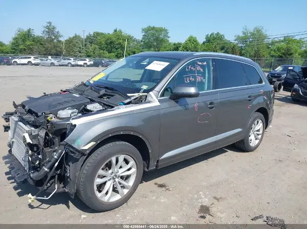 WA1AHAF72KD014706 2019 AUDI Q7 - Image 2