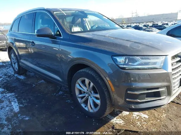 WA1AHAF72KD016715 2019 AUDI Q7 - Image 1