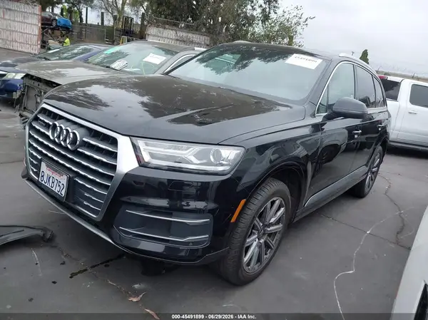 WA1AHAF72KD018903 2019 AUDI Q7 - Image 2