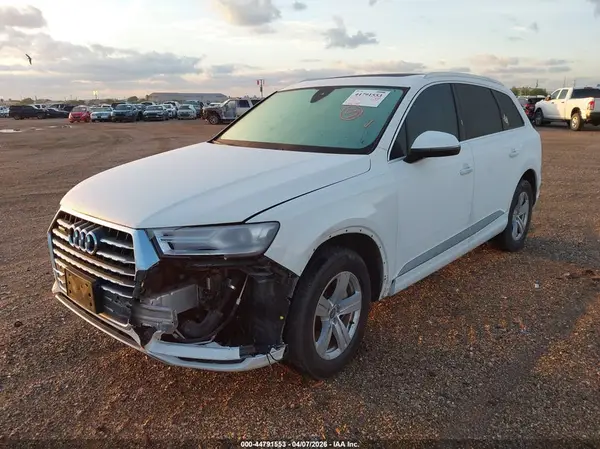 WA1AHAF72KD020747 2019 AUDI Q7 - Image 2