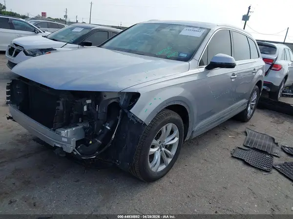 WA1AHAF72KD030033 2019 AUDI Q7 - Image 2