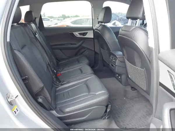 WA1AHAF72KD030033 2019 AUDI Q7 - Image 8