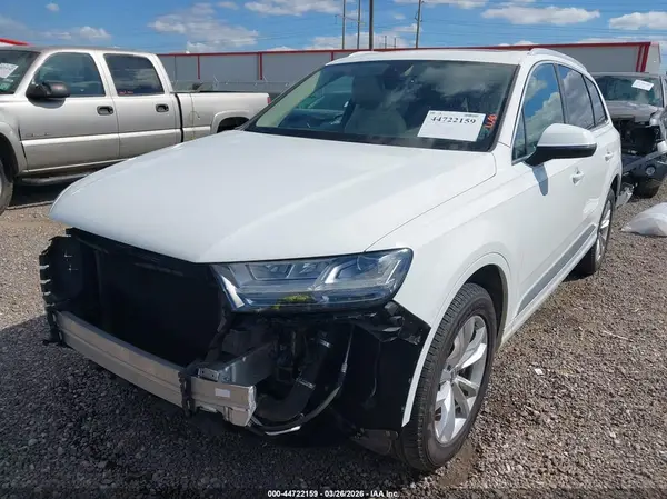 WA1AHAF72KD048516 2019 AUDI Q7 - Image 2