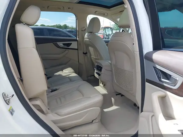 WA1AHAF72KD048516 2019 AUDI Q7 - Image 8