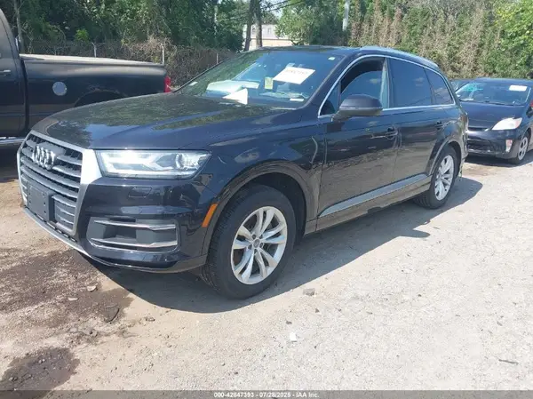 WA1AHAF73HD041132 2017 AUDI Q7 - Image 2