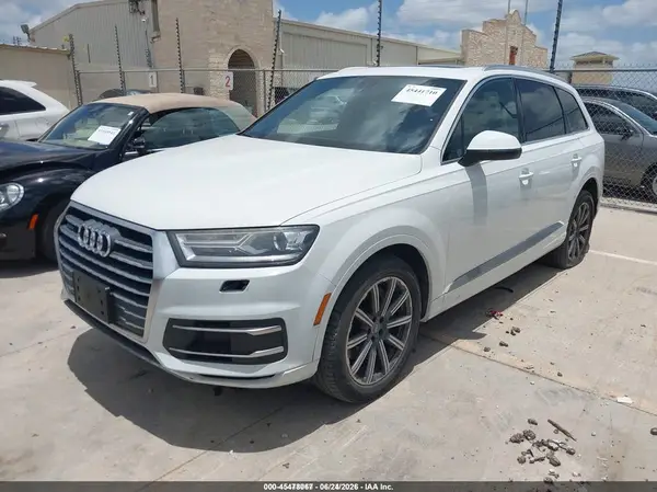 WA1AHAF73JD026023 2018 AUDI Q7 - Image 2