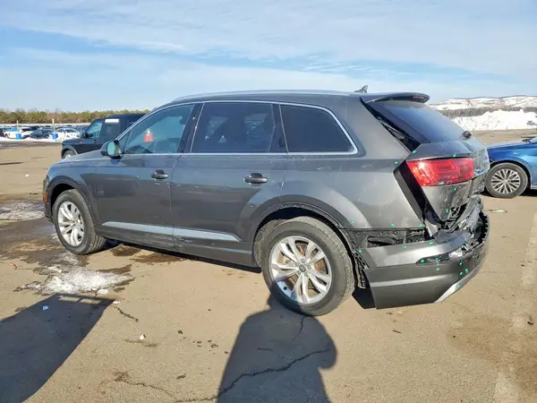 WA1AHAF73KD017937 2019 AUDI Q7 - Image 2