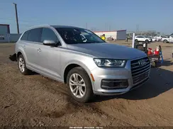 WA1AHAF73KD025956 2019 AUDI Q7