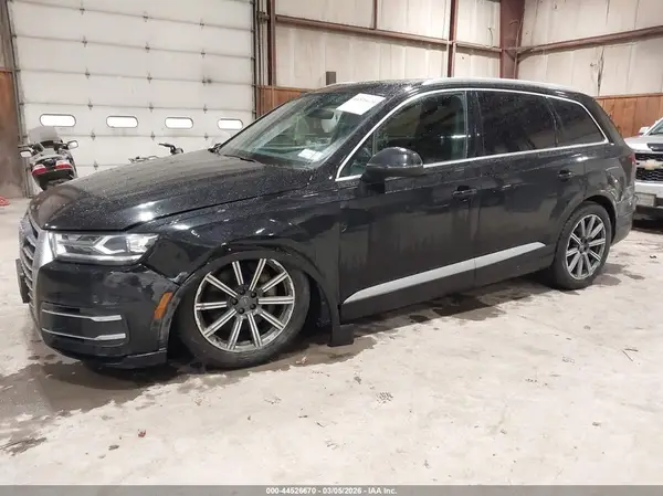 WA1AHAF73KD027366 2019 AUDI Q7 - Image 2