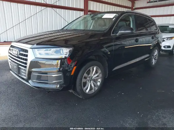 WA1AHAF73KD036133 2019 AUDI Q7 - Image 2