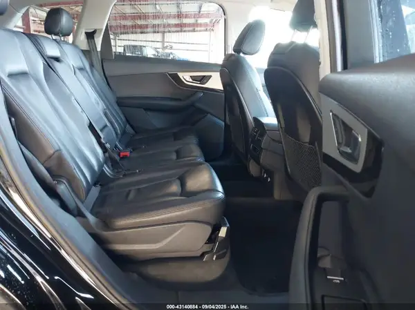 WA1AHAF73KD036133 2019 AUDI Q7 - Image 8