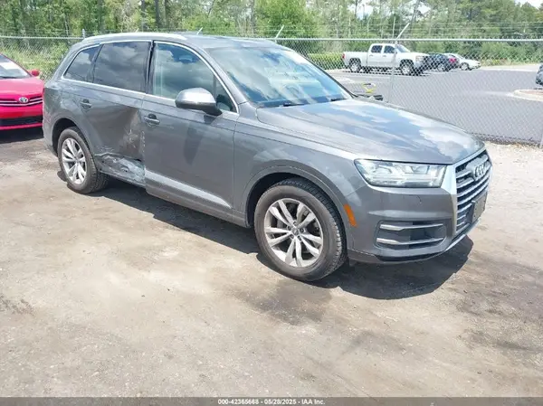 WA1AHAF73KD047665 2019 AUDI Q7 - Image 1