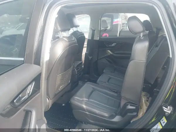 WA1AHAF74HD037736 2017 AUDI Q7 - Image 8