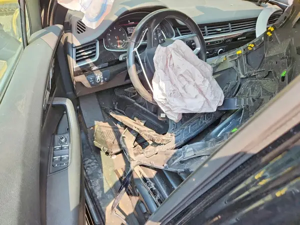 WA1AHAF74HD038336 2017 AUDI Q7 - Image 8
