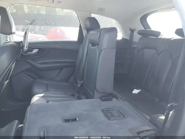 WA1AHAF74HD038756 2017 AUDI Q7 - Image 8