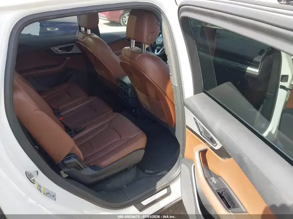 WA1AHAF74JD040030 2018 AUDI Q7 - Image 8