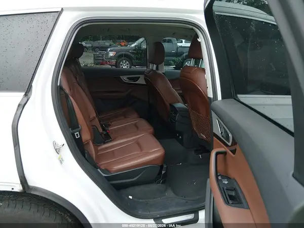 WA1AHAF74KD047948 2019 AUDI Q7 - Image 8