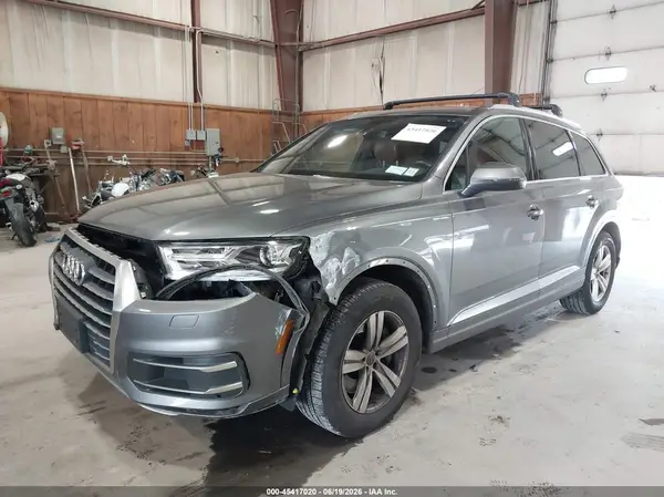 WA1AHAF75HD058076 2017 AUDI Q7 - Image 2