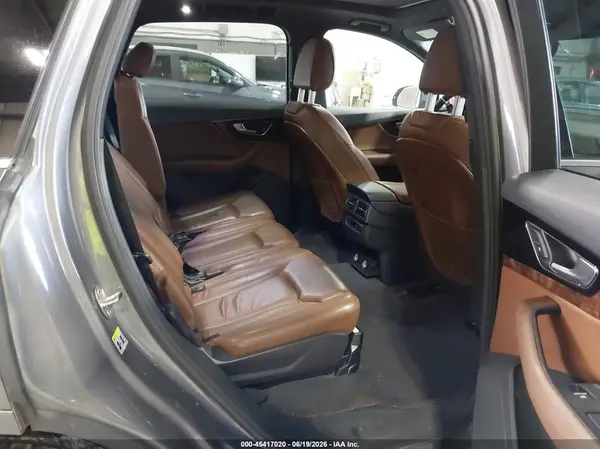 WA1AHAF75HD058076 2017 AUDI Q7 - Image 8