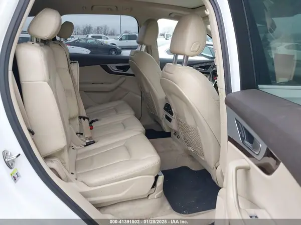 WA1AHAF75JD008011 2018 AUDI Q7 - Image 7