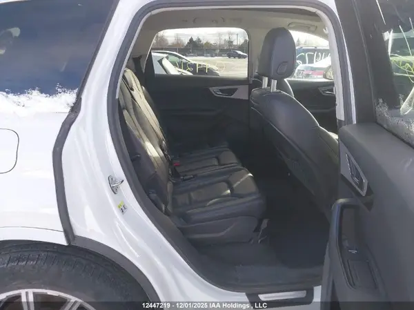 WA1AHAF75JD044216 2018 AUDI Q7 - Image 8