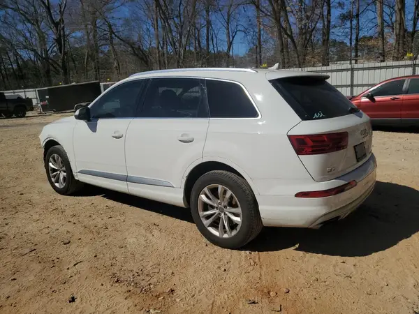 WA1AHAF75KD017986 2019 AUDI Q7 - Image 2