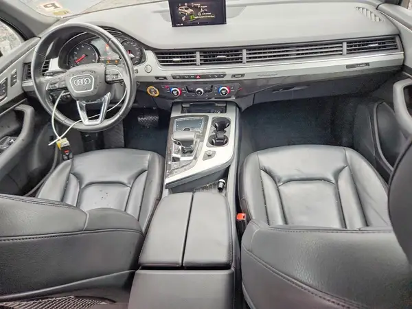 WA1AHAF75KD034402 2019 AUDI Q7 - Image 8