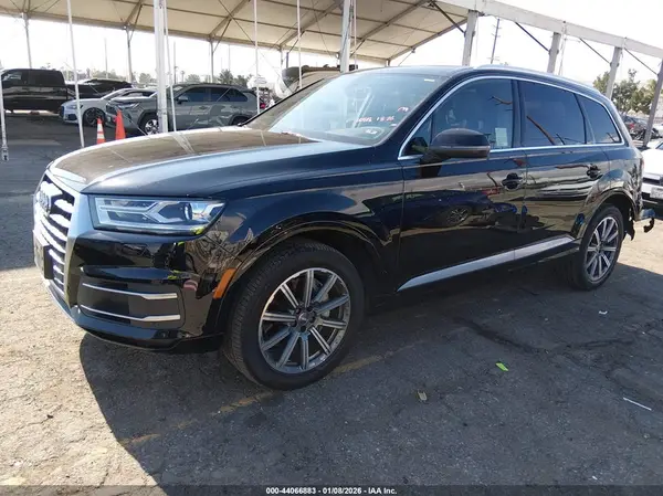 WA1AHAF75KD041916 2019 AUDI Q7 - Image 2
