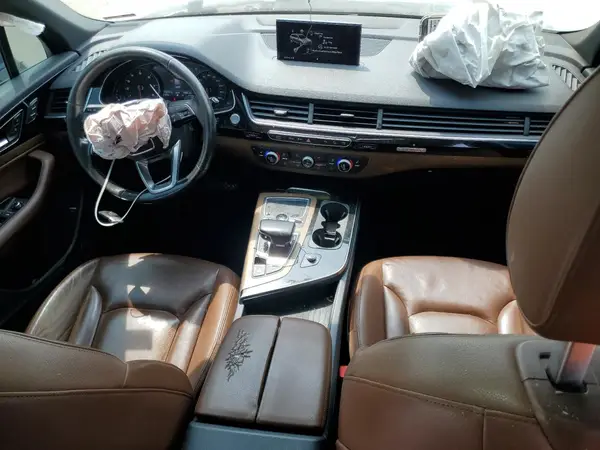 WA1AHAF76HD039083 2017 AUDI Q7 - Image 8