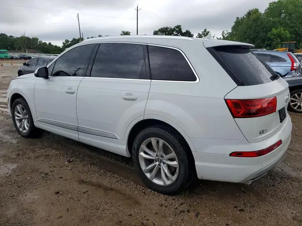 WA1AHAF76HD040265 2017 AUDI Q7 - Image 2