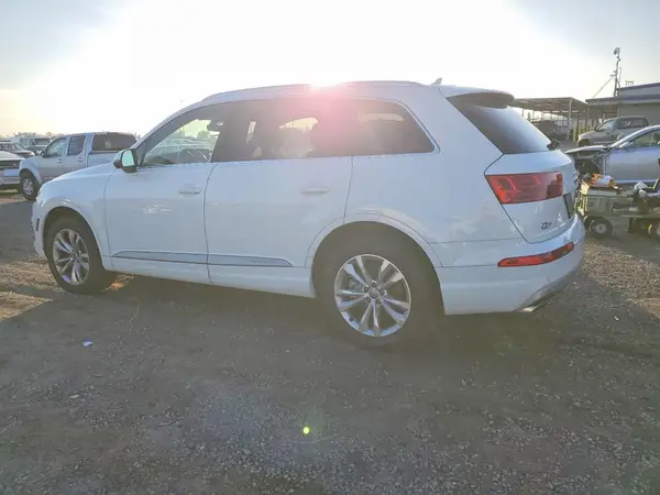 WA1AHAF76HD044509 2017 AUDI Q7 - Image 2
