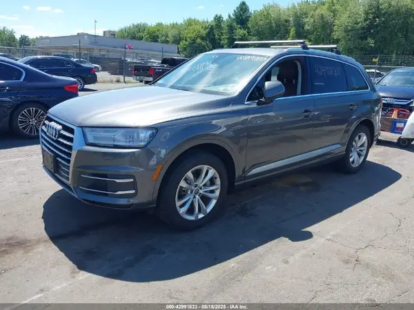 WA1AHAF76KD014899 2019 AUDI Q7 - Image 2