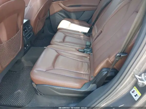 WA1AHAF76KD014899 2019 AUDI Q7 - Image 8