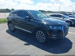 WA1AHAF76KD029693 2019 AUDI Q7