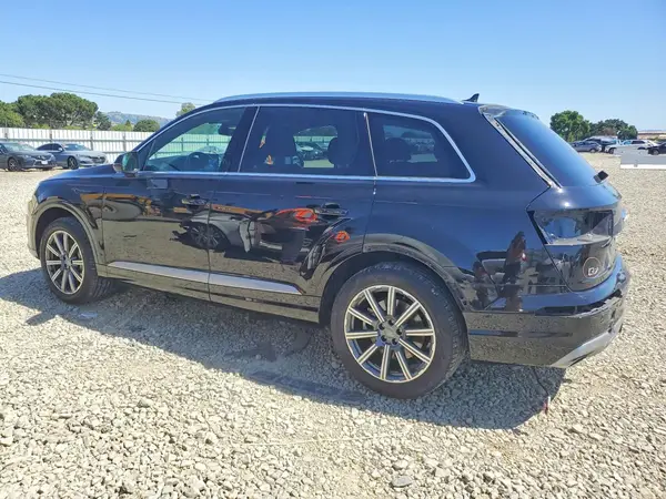WA1AHAF76KD036160 2019 AUDI Q7 - Image 2