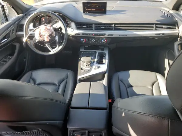 WA1AHAF76KD045392 2019 AUDI Q7 - Image 8