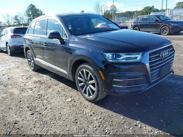 WA1AHAF77HD038329 2017 AUDI Q7 - Image 1