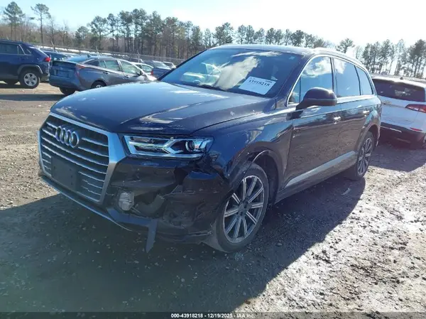 WA1AHAF77HD038329 2017 AUDI Q7 - Image 2