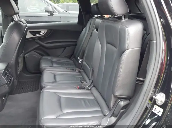 WA1AHAF77KD019903 2019 AUDI Q7 - Image 8