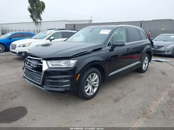 WA1AHAF77KD026060 2019 AUDI Q7 - Image 2