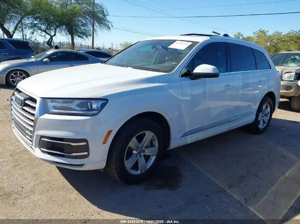 WA1AHAF77KD033493 2019 AUDI Q7 - Image 2