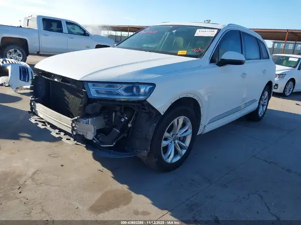 WA1AHAF77KD047409 2019 AUDI Q7 - Image 2