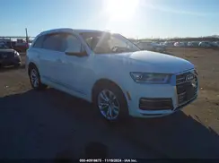 WA1AHAF78HD037321 2017 AUDI Q7